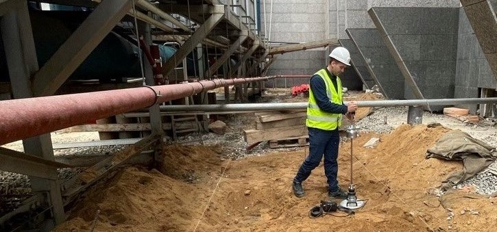 Определение плотности основания (грунтового, песчаного) электронным динамическим плотномером